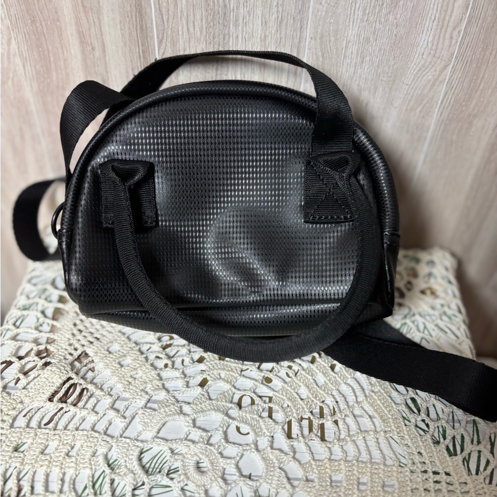 PUMA Core Up Mini Grip Bag with Gold Logo Crossbody - Picture 2 of 8